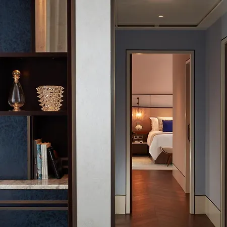 The St. Regis 5*