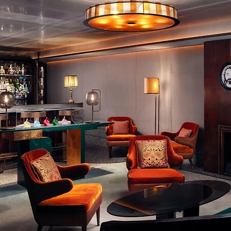 The St. Regis Отель