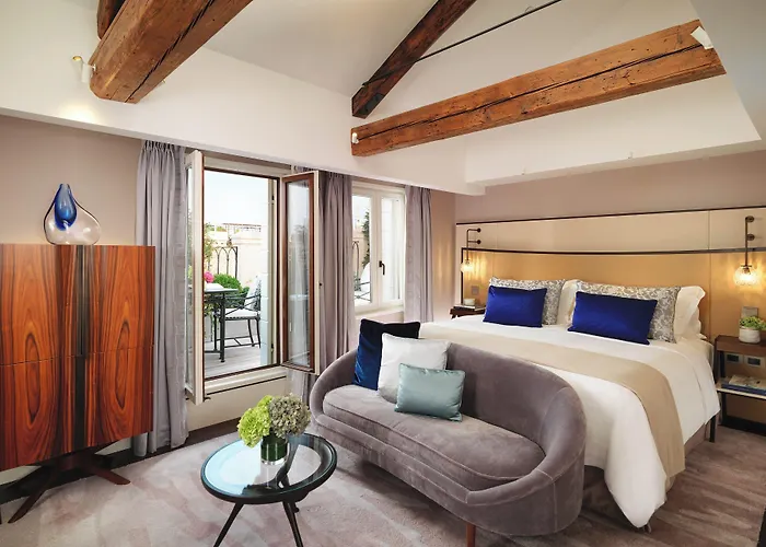 Ξενοδοχείο The St. Regis 5*