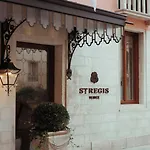 Hotel The St. Regis 5*
