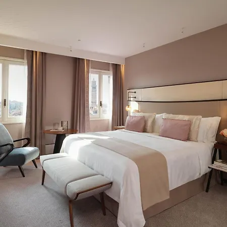 The St. Regis Ξενοδοχείο 5*