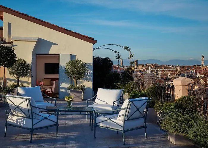 The St. Regis Hotel Venecia