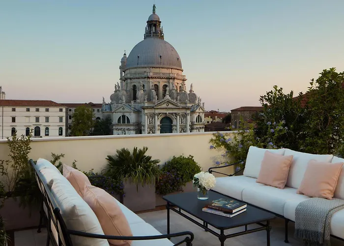 The St. Regis Hotel Venecia