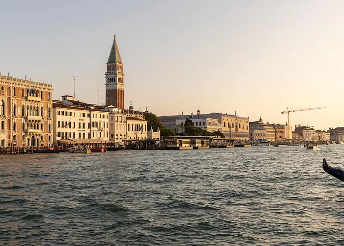 The St. Regis Hotel Venecia