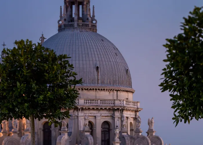 The St. Regis Hotel Venecia